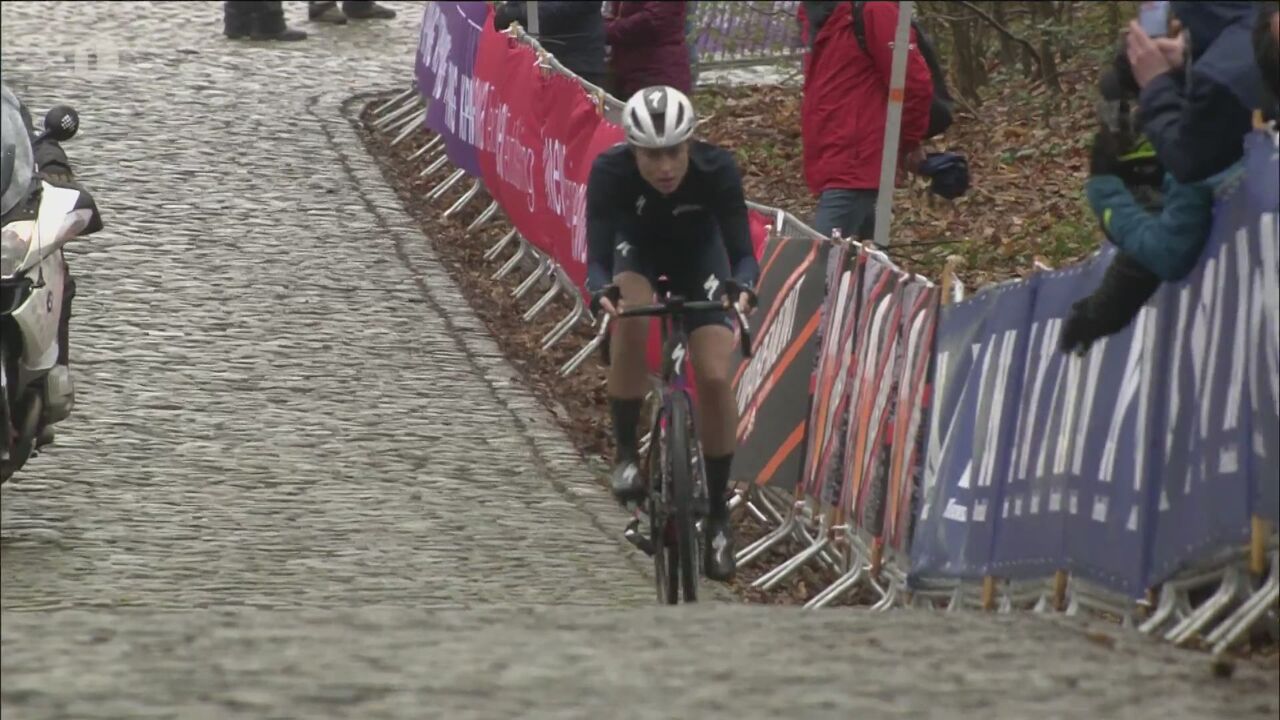 Sterke Reusser Soleert Naar Winst In Accidentrijke Gent-Wevelgem Bij De ...