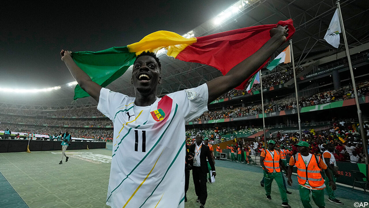 Guinee straft penaltymisser en rode kaart af in slotseconde tegen