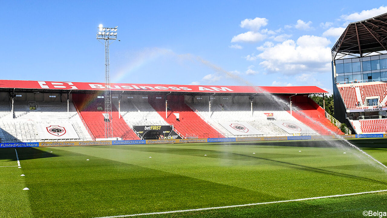 Good news for Antwerp fans: the club is going to finish the stadium ...