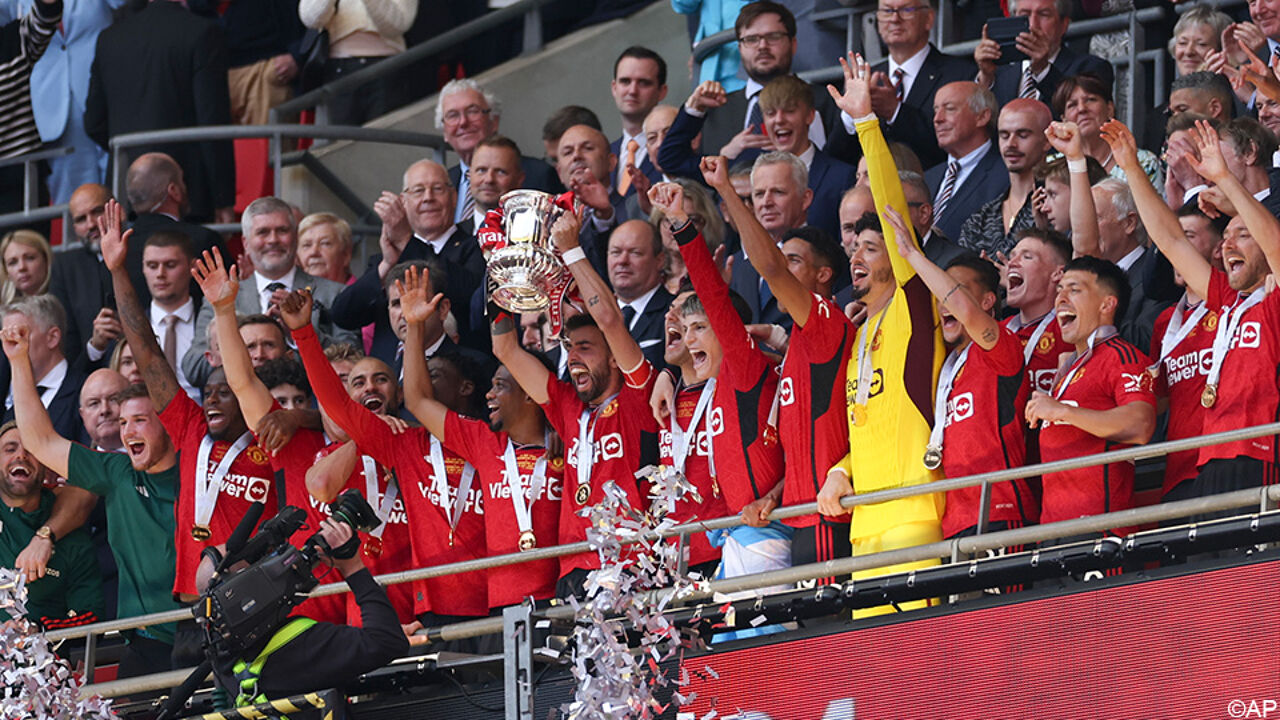 Manchester United surprises rival City in the FA Cup final despite Jeremy Doku scoring