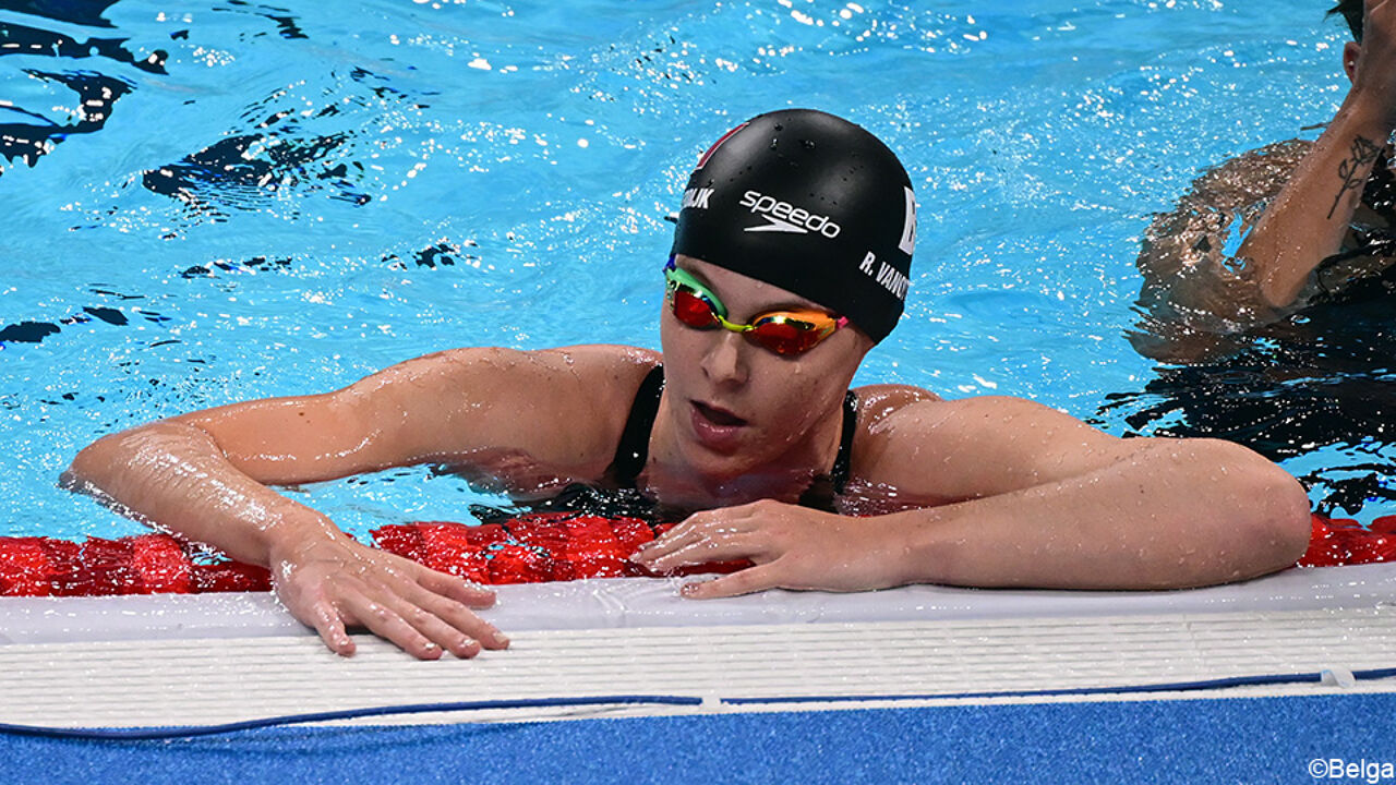 Roos Vanotterdijk Scherpt Belgisch Record 100 Meter Wisselslag ...