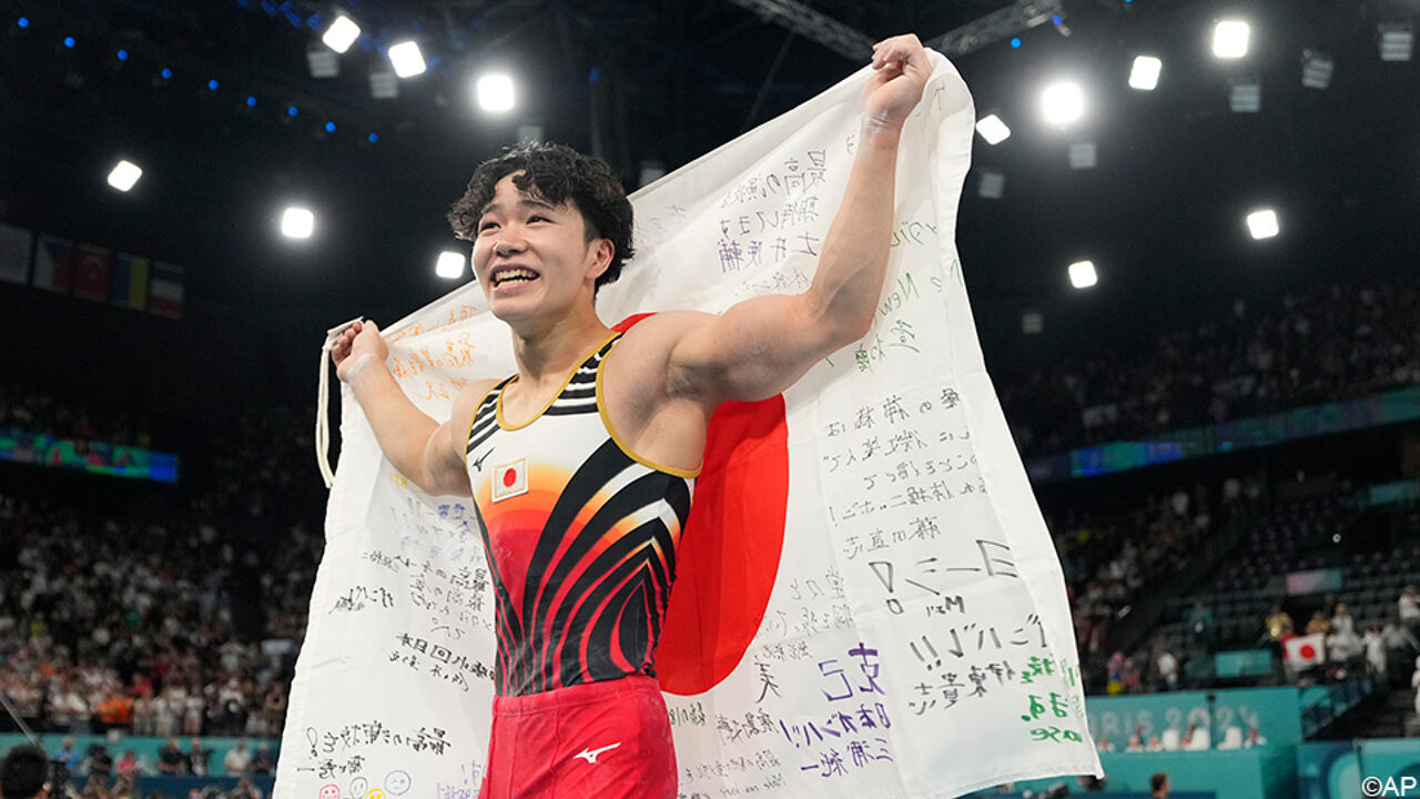 De Japanse troonwisseling Shinnosuke Oka volgt landgenoot op na