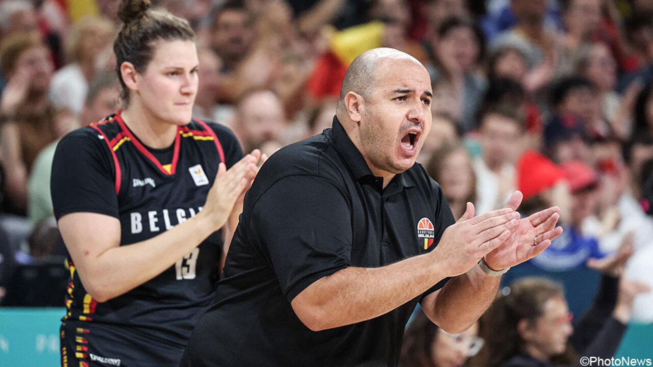 Uitzinnige fans gaven volgens bondscoach Rachid Meziane de Cats de