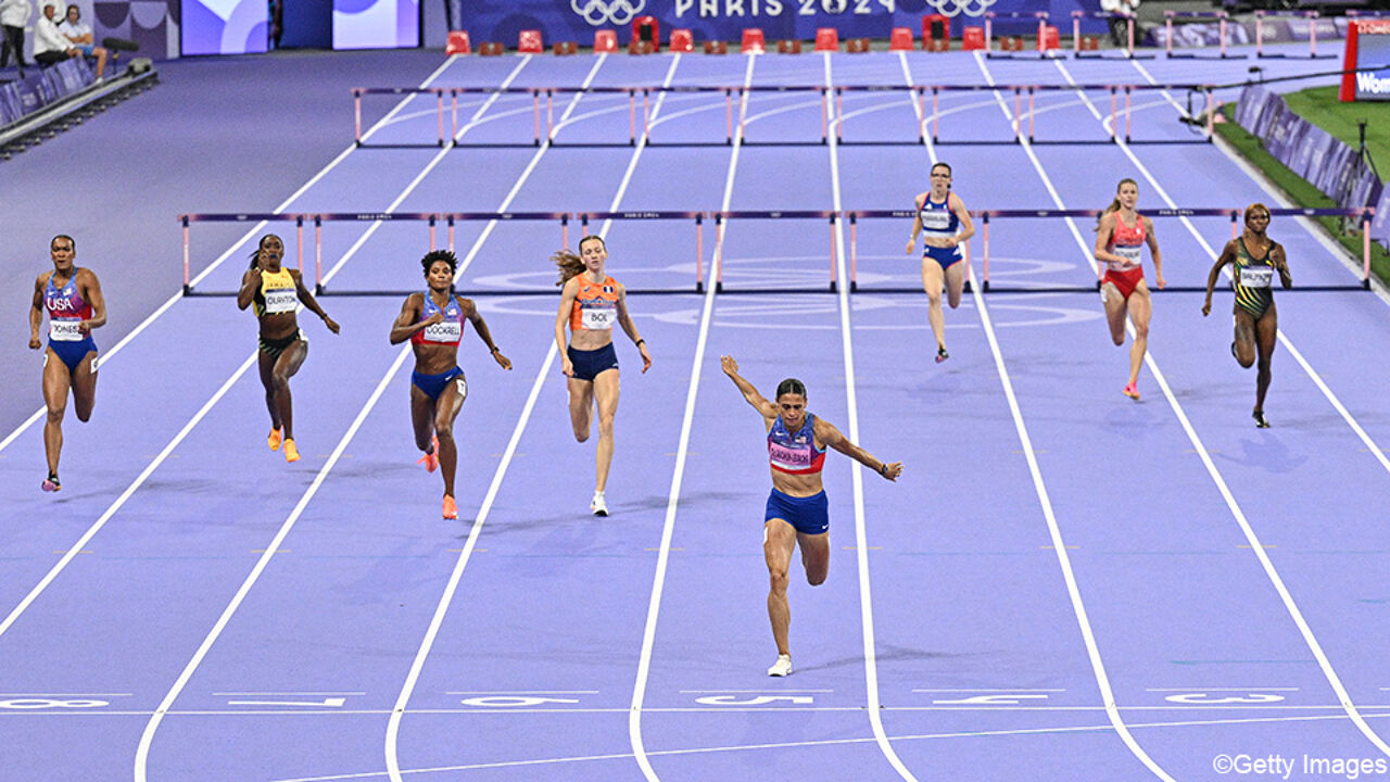 Record mondiale! Sydney McLaughlin-Levron batte Femke Paul in un duello gigante e l’olandese piange per il bronzo
