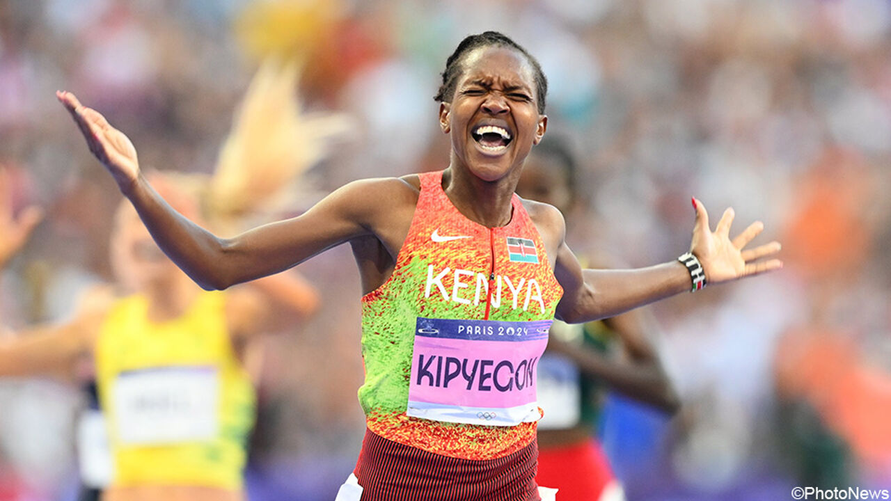 Faith Kipyegon makes history by winning her third Olympic title in the 1500m