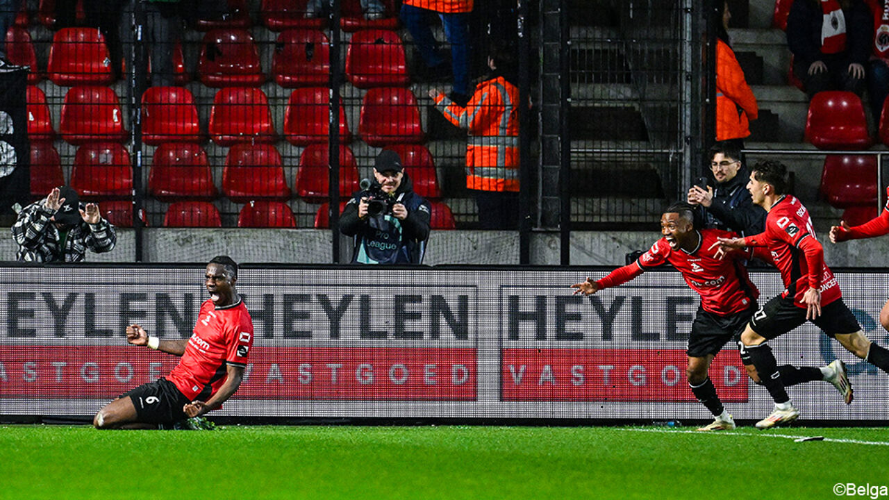 Venijn zit in de staart voor Antwerp: Banzuzi hamert diep in extra tijd de 2-2 binnen en schenkt OHL