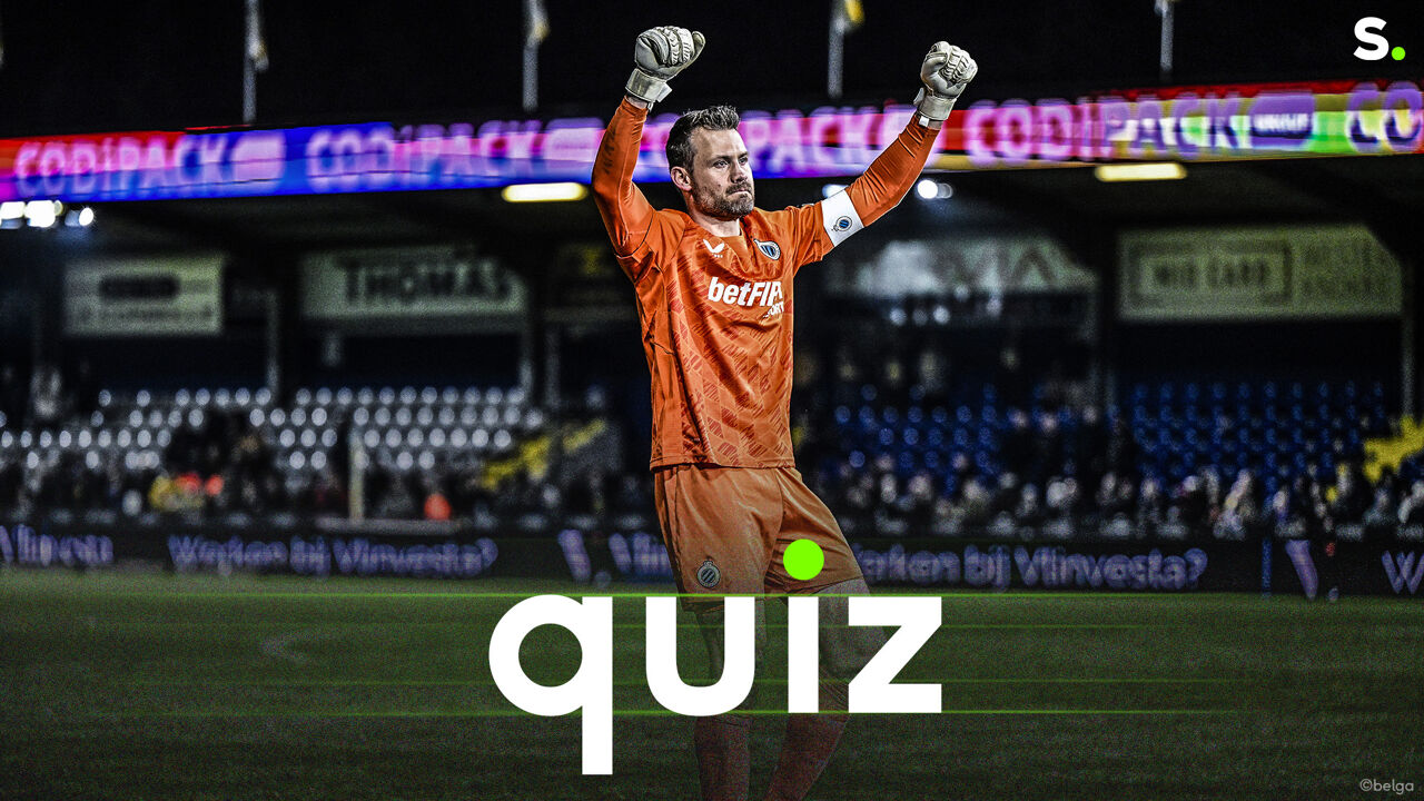 Simon Mignolet in actie als doelman van Club Brugge tijdens een wedstrijd