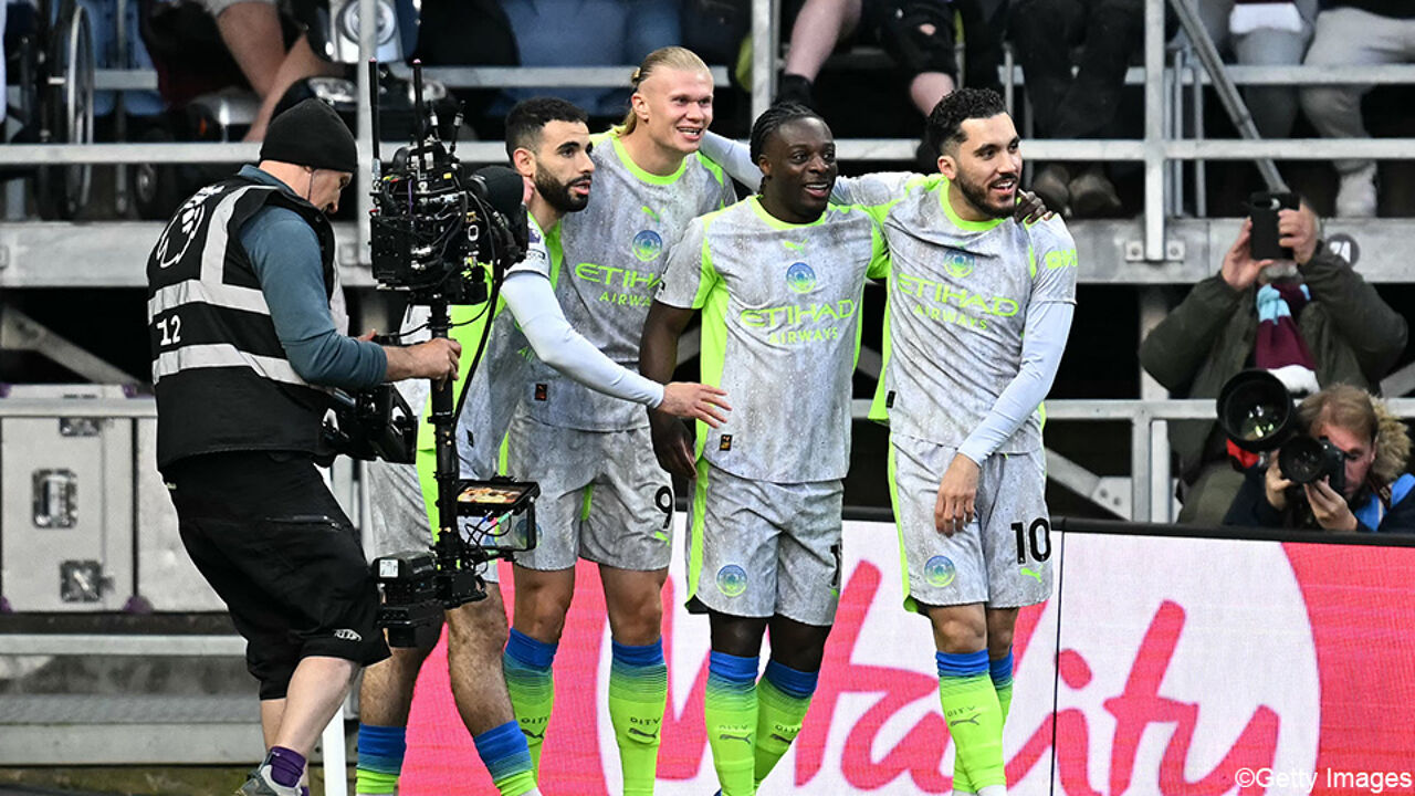 Manchester City vs Burnley LIVE: Haaland Scores, Doku Assists, City Takes Lead Over Arsenal in Title Race – Match Updates & Highlights