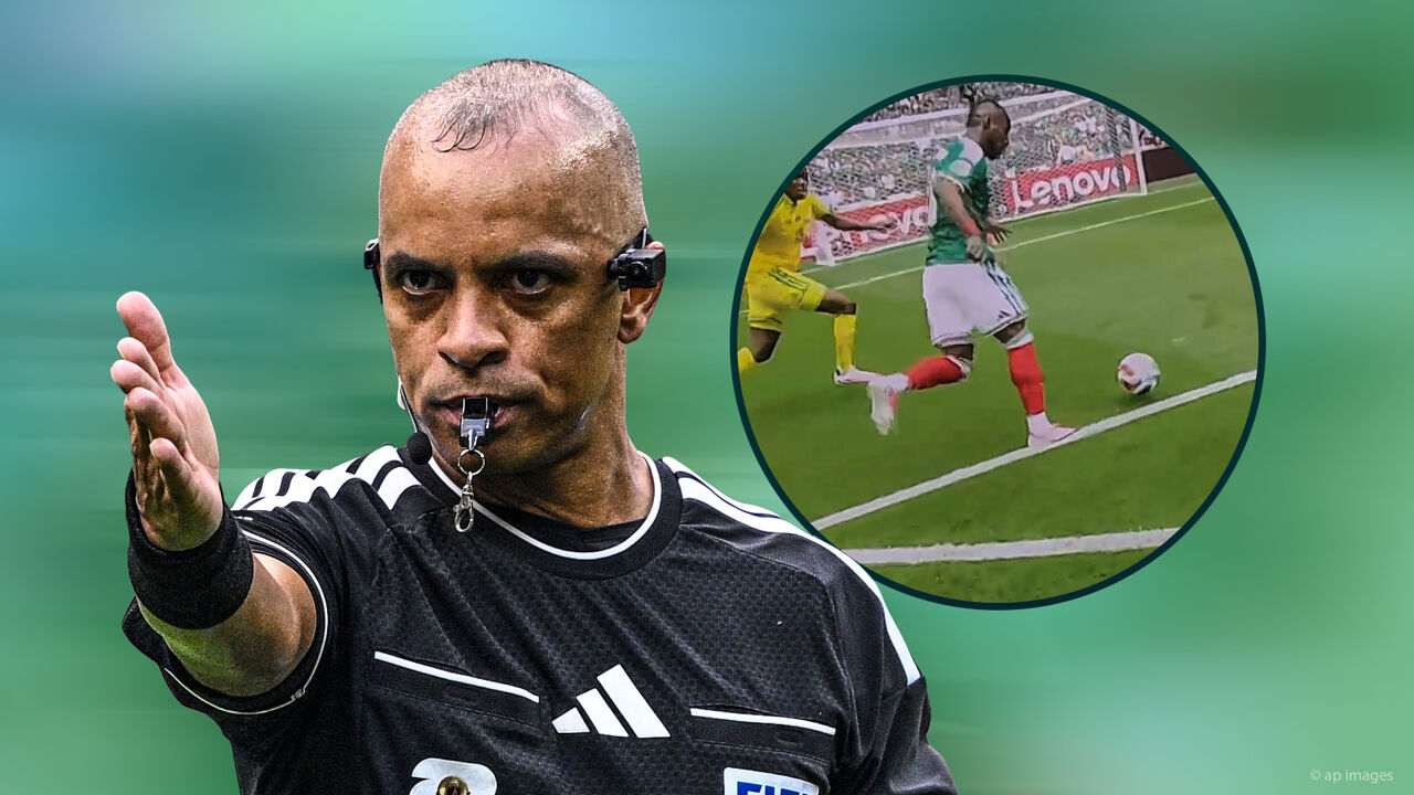 Hij leek op 'robocop', maar er zat een reden achter: waarom refs op het WK een bijzondere hoofdband 
