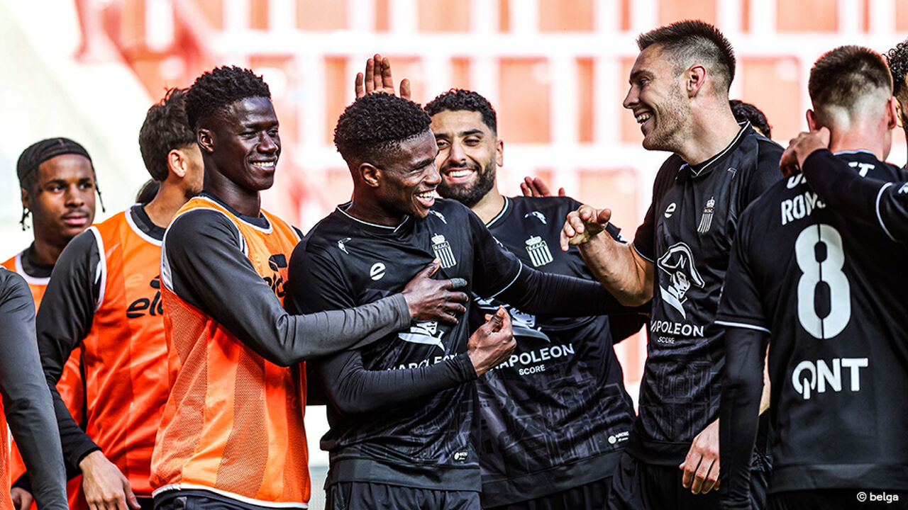 Charleroi beats Standard Liege 0-1 on a Cheick Keita header